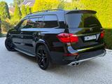 Mercedes-Benz GL 63 AMG 4MATIC AMG - Mercedes-Benz GL 63 AMG von privat