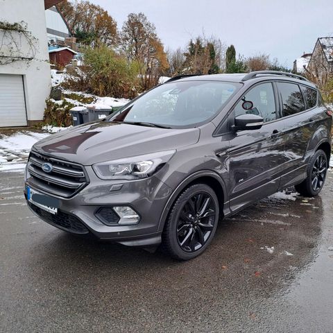 Ford Kuga 2.0 ecoboost ST line 242PS 4x4