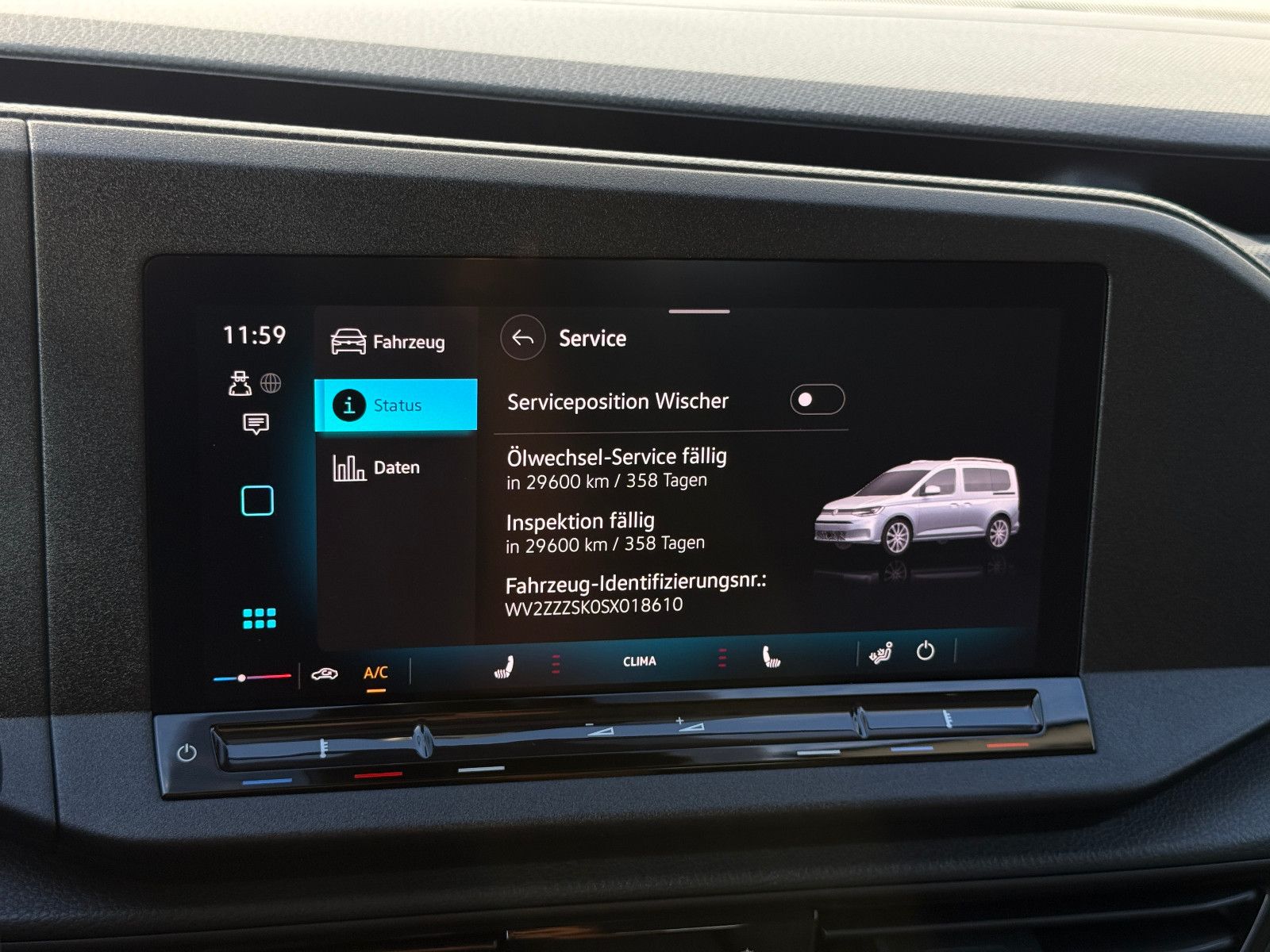 Fahrzeugabbildung Volkswagen Caddy 2.0 TDI Navi GRA LED SHZ Rückfahrkamera