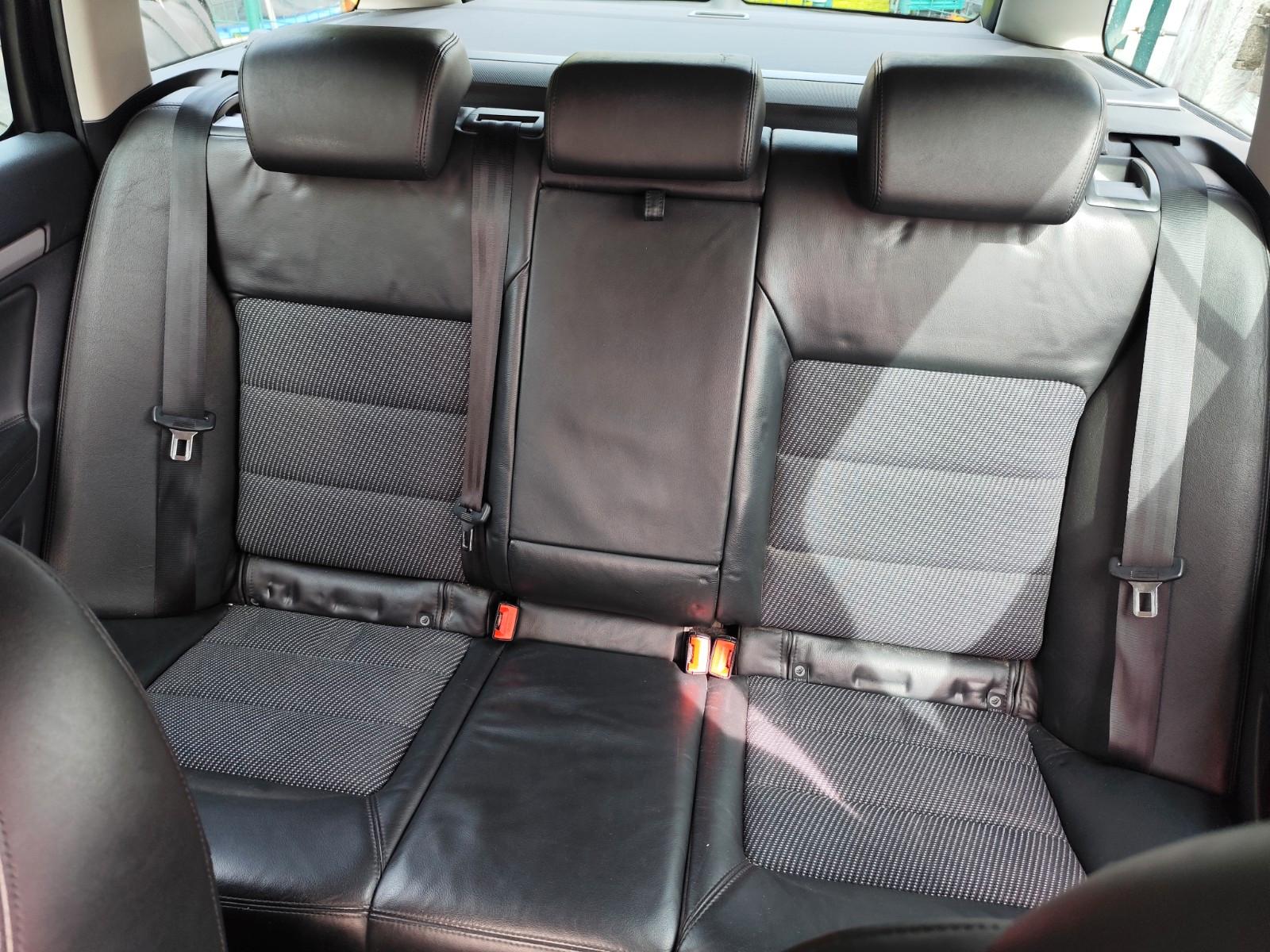 Skoda Octavia 2012 — photo 9