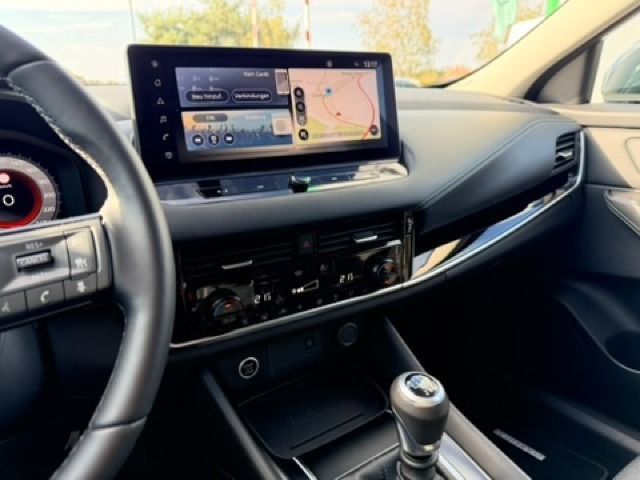 Fahrzeugabbildung Nissan Qashqai 1.3 DIG-T N-Connecta