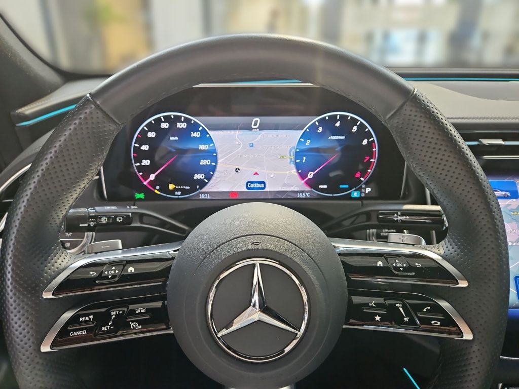 Fahrzeugabbildung Mercedes-Benz E 200 T AMG Night Distronic+ AHK Pano LED SHZ