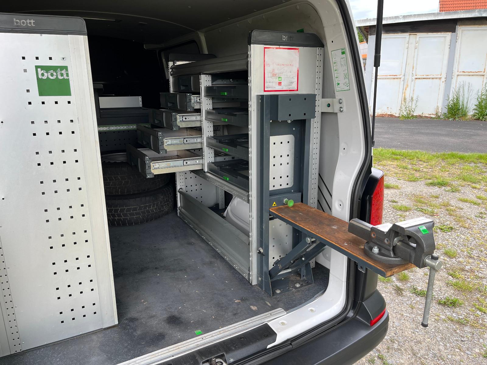 Volkswagen T6.1 Kasten lang BOTT Klima STHZ Kamera Sitzhzg