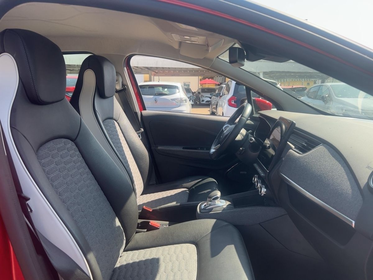 Fahrzeugabbildung Renault ZOE Intens R135 Z.E 50 GJR Navi Kamera SHZ