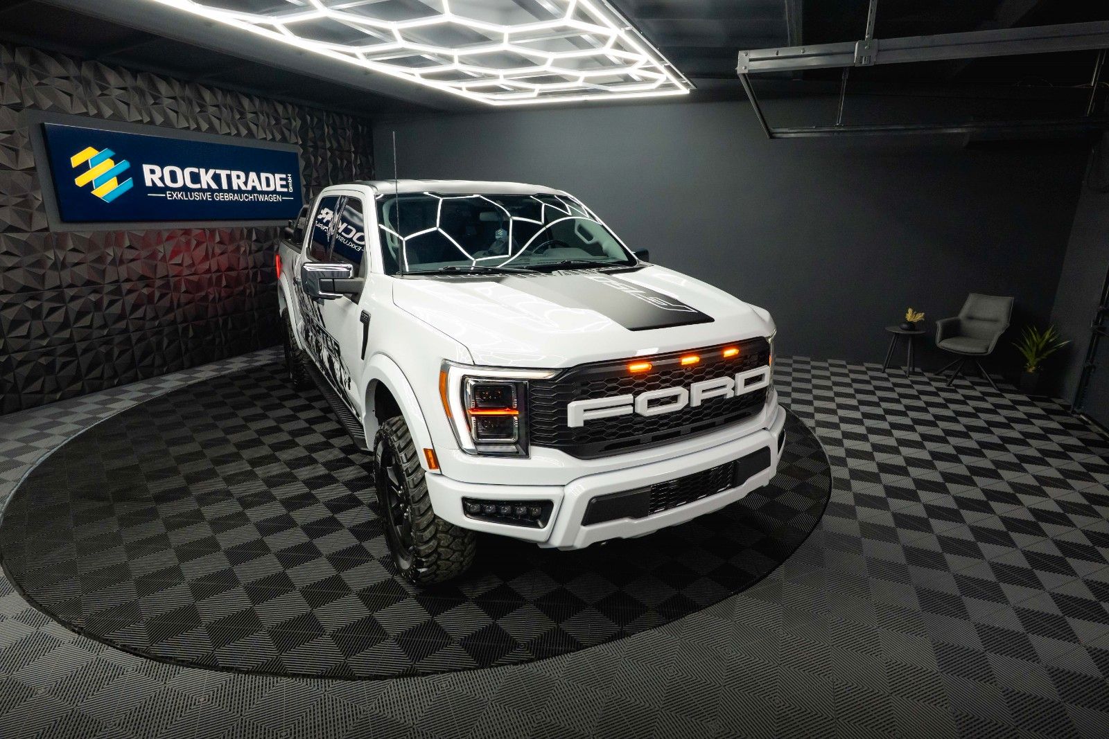 Fahrzeugabbildung Ford F150 5.0 V8 4x4 LARIAT RAPTOR SupCrew *360*B&O*