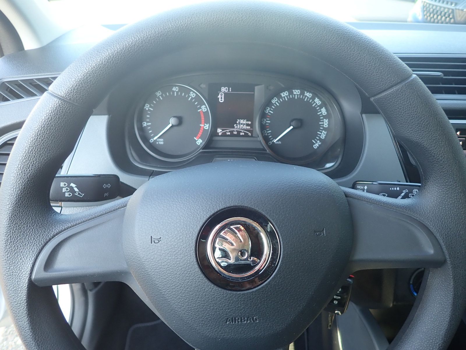 Fahrzeugabbildung SKODA Fabia 1.0 Cool Edition