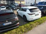 Mitsubishi Outlander 2.4L PHEV TOP - Mitsubishi Neuwagen
