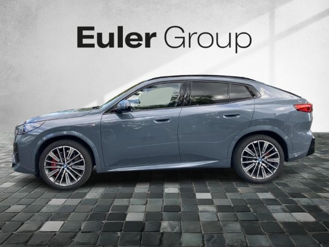BMW iX2 eDrive20 M-Sport-Pro Pano 20'' Iconic adLED foto 2