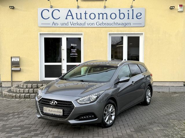 Hyundai i40 CW 1.7 CRDI  blue Trend - Top Ausstattung