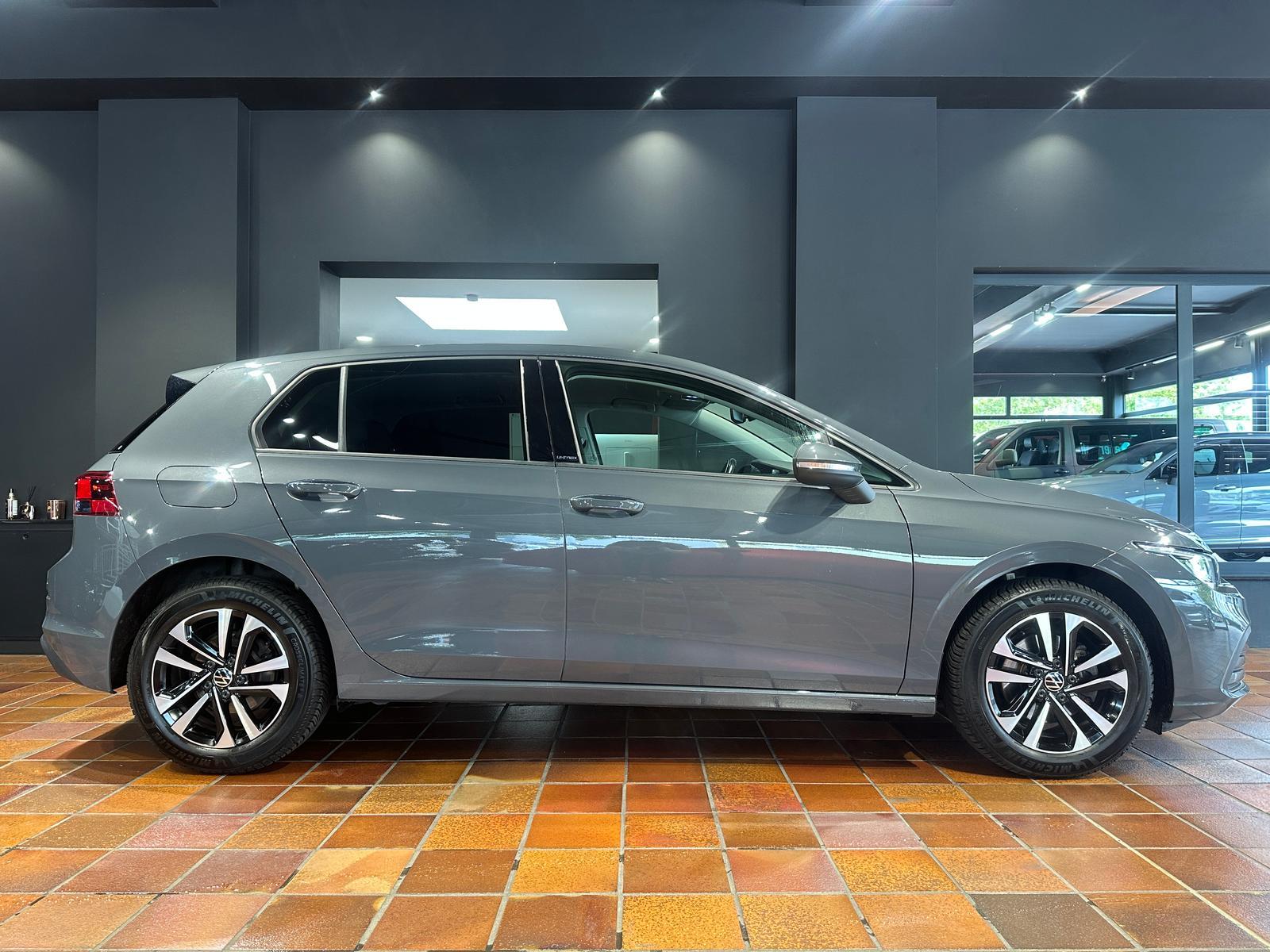 Volkswagen Golf 8 1.5TSI UNITED ACC AHK NAV 3Z-KLIMA AMBIEN, миниатюра 10