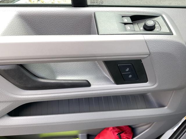 Volkswagen Crafter 35 Kasten MR KAMERA+SITZH+FRONTSCHE. BEH