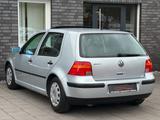 Volkswagen Golf 1.4 Comfortline/Klimaautomatik/SHD/2.Hand - aus 2000: Limousine