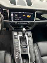 Porsche Macan S - Porsche Macan Gebrauchtwagen in Stuttgart