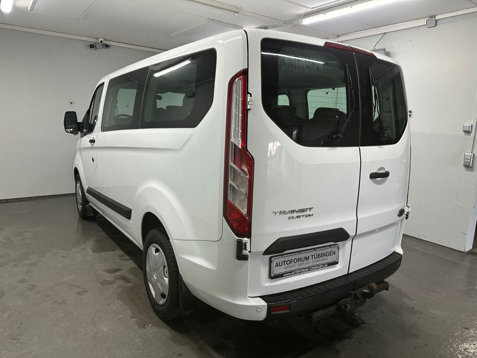 Fahrzeugabbildung Ford Transit Custom *9-SITZE*2xKLIMA**AHK*