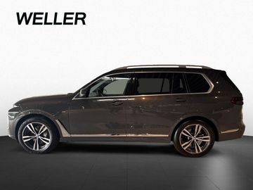 BMW X7 - 9
