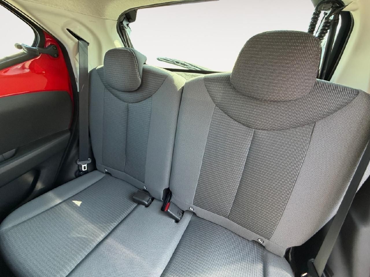 Fahrzeugabbildung Toyota AYGO x-play