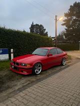 BMW Bmw e36 320i M Paket - wenig Km - BMW 320: Coupe, 320i E36