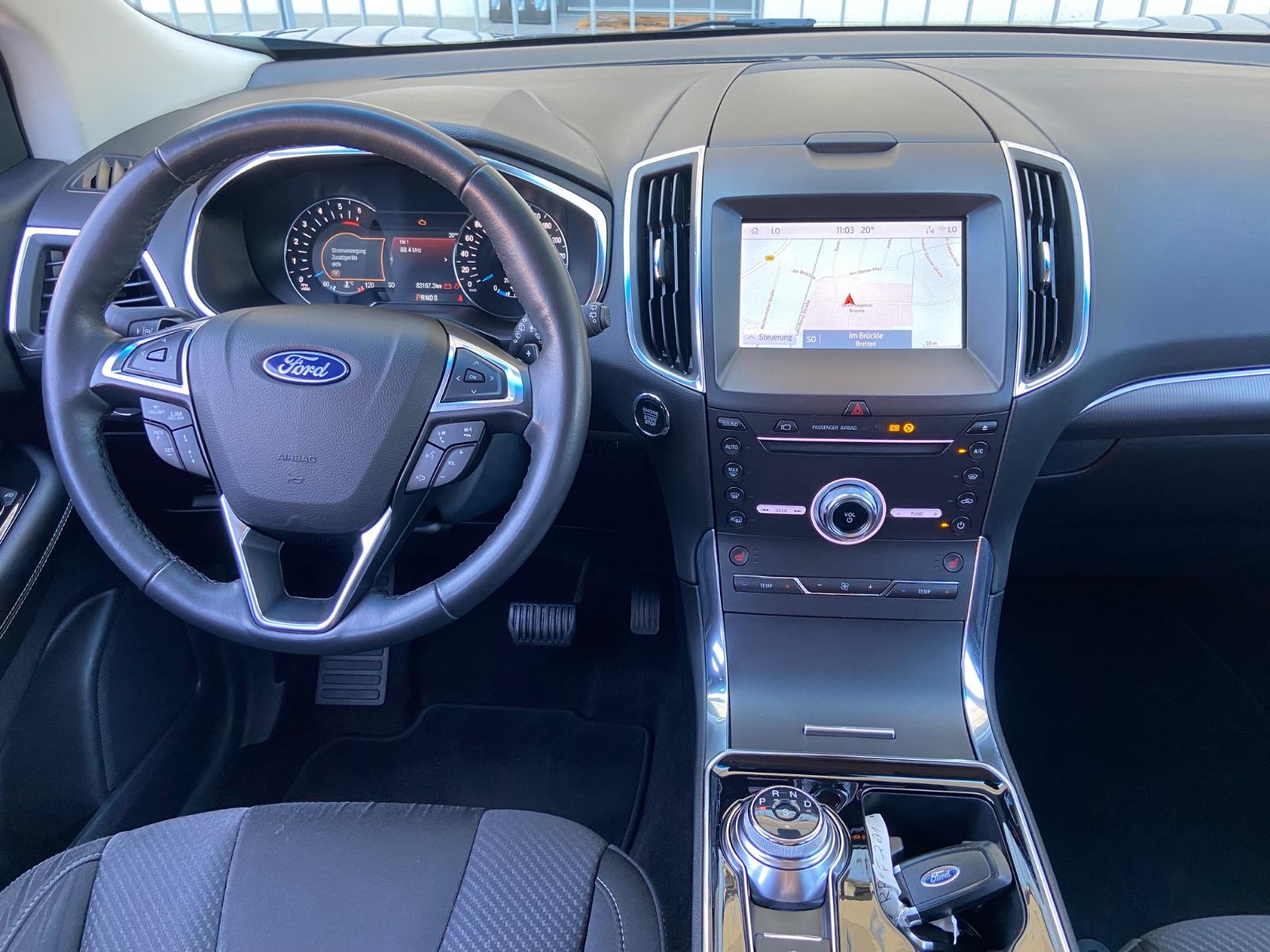 Ford Edge Titanium
