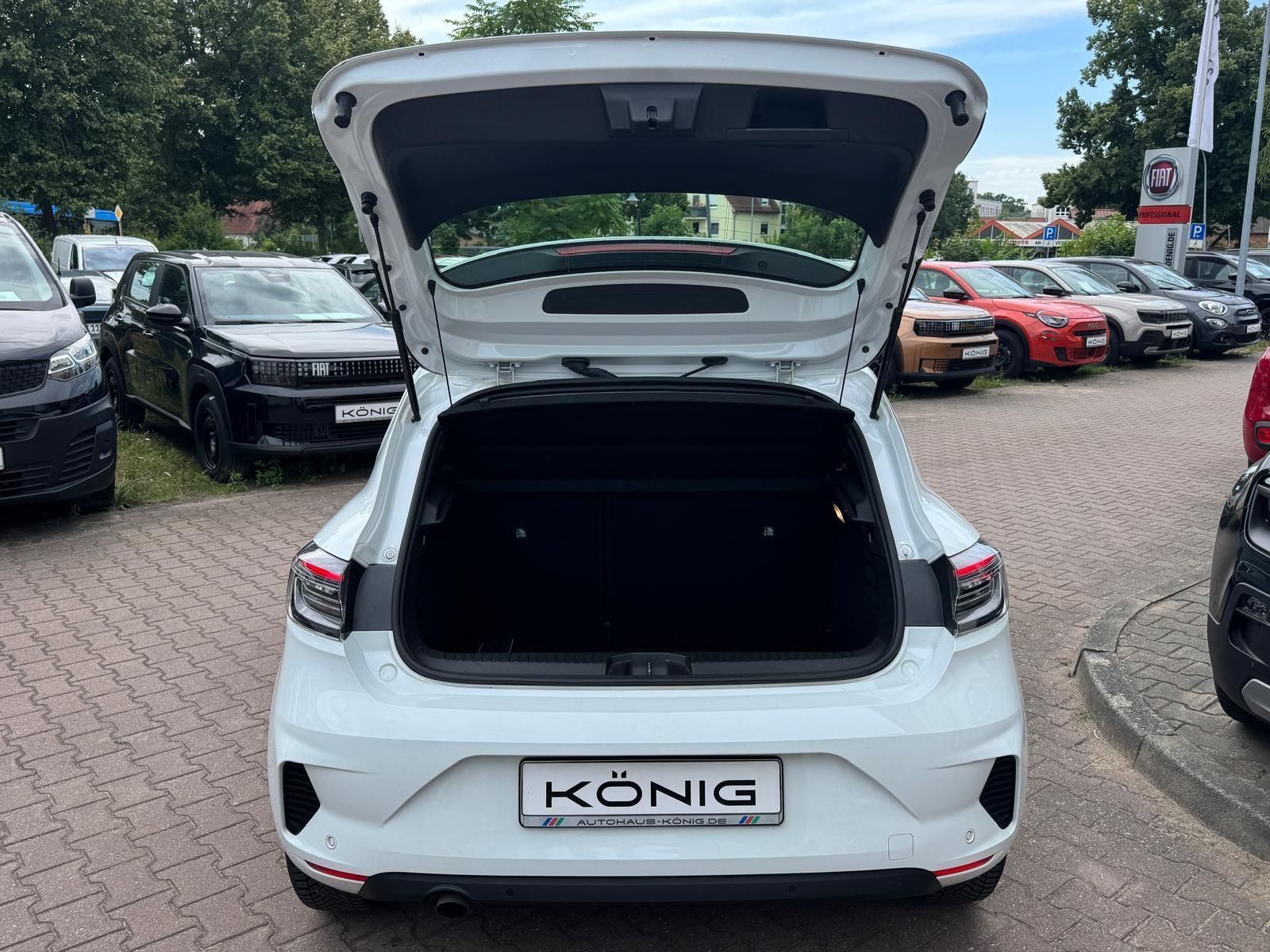 Renault Clio - Bild 8