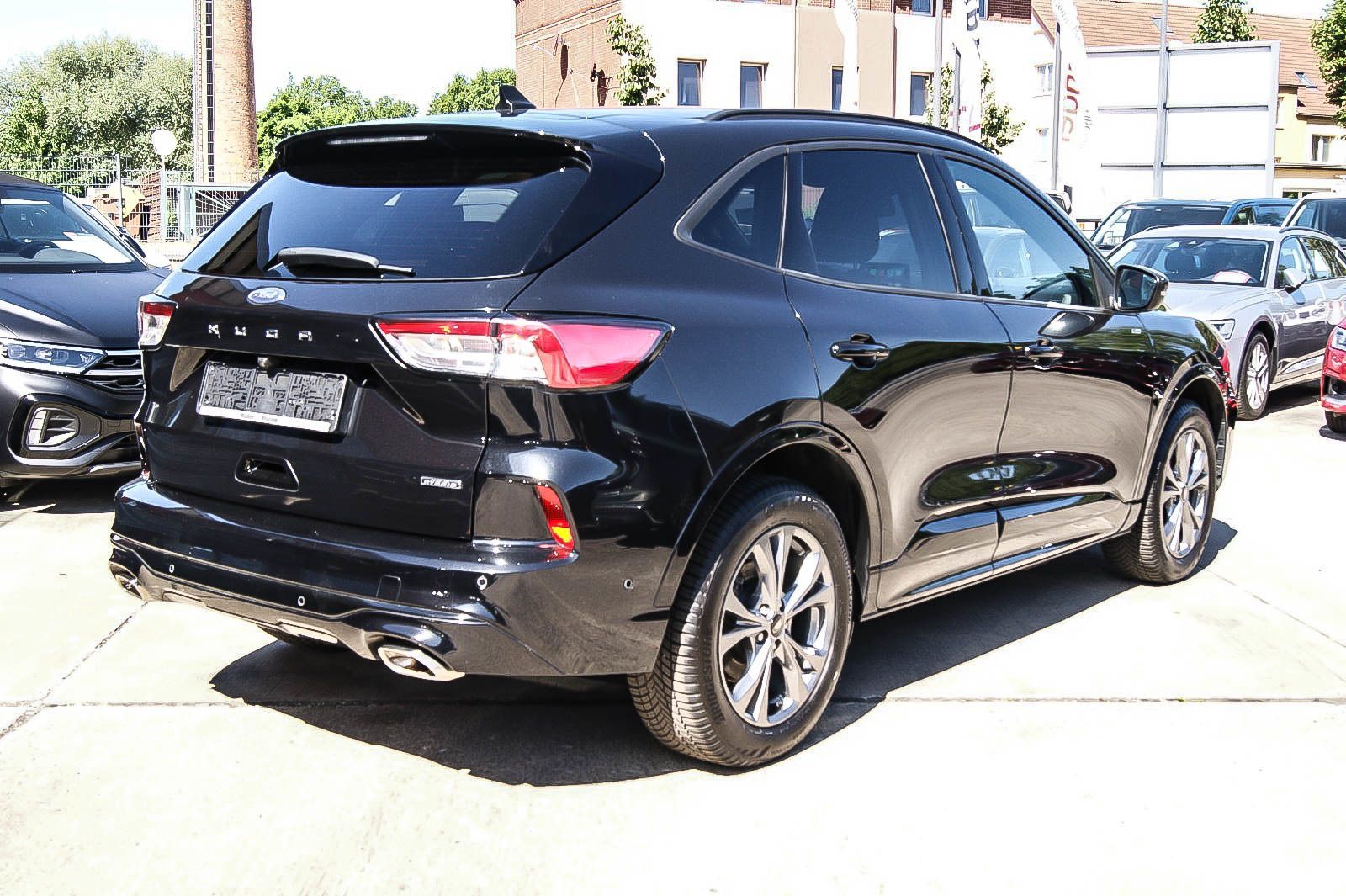 Fahrzeugabbildung Ford Kuga Plug-In Hybrid ST-Line X BODY-STYLE-PAKET