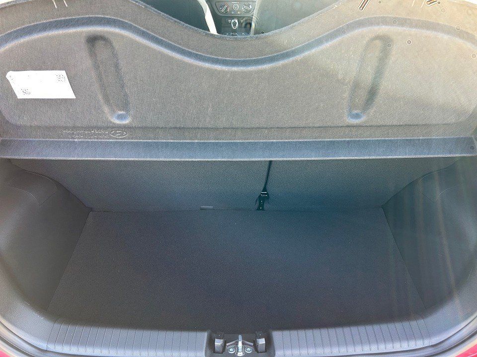 Fahrzeugabbildung Hyundai i10 (MY25) 1.0 5-AMT TREND NAV+KLIMA+CARPLAY+SHZ