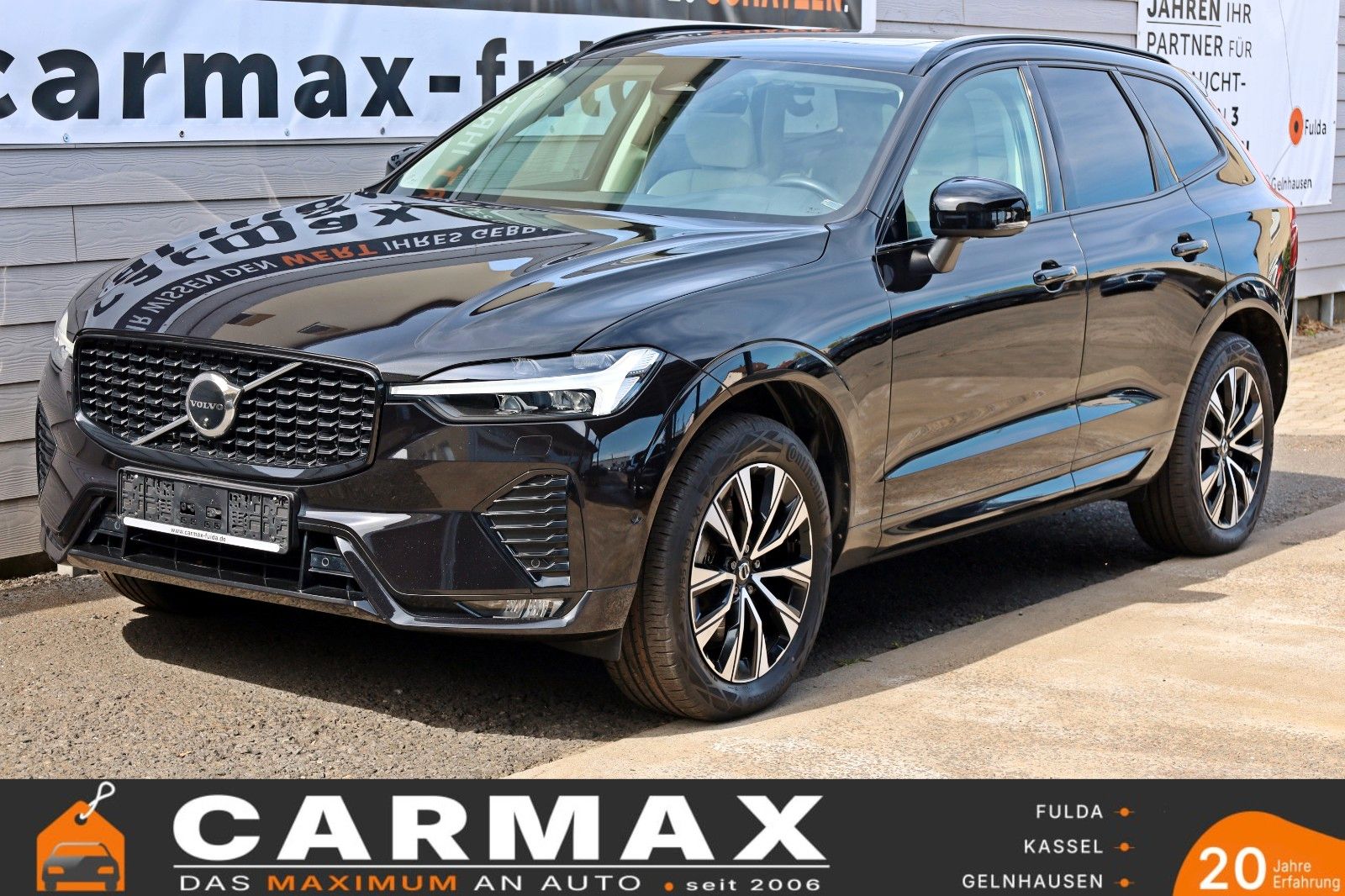 Fahrzeugabbildung Volvo XC60 AWD Plus Dark Leder,LED,Panorama,360° Cam