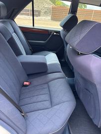 1994 Mercedes-BENZ E 280 缩略图 11