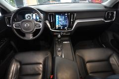 Fahrzeugabbildung Volvo V60 D3 Momentum Core NAVI/LED/PDC/LEDER/VIRTUAL