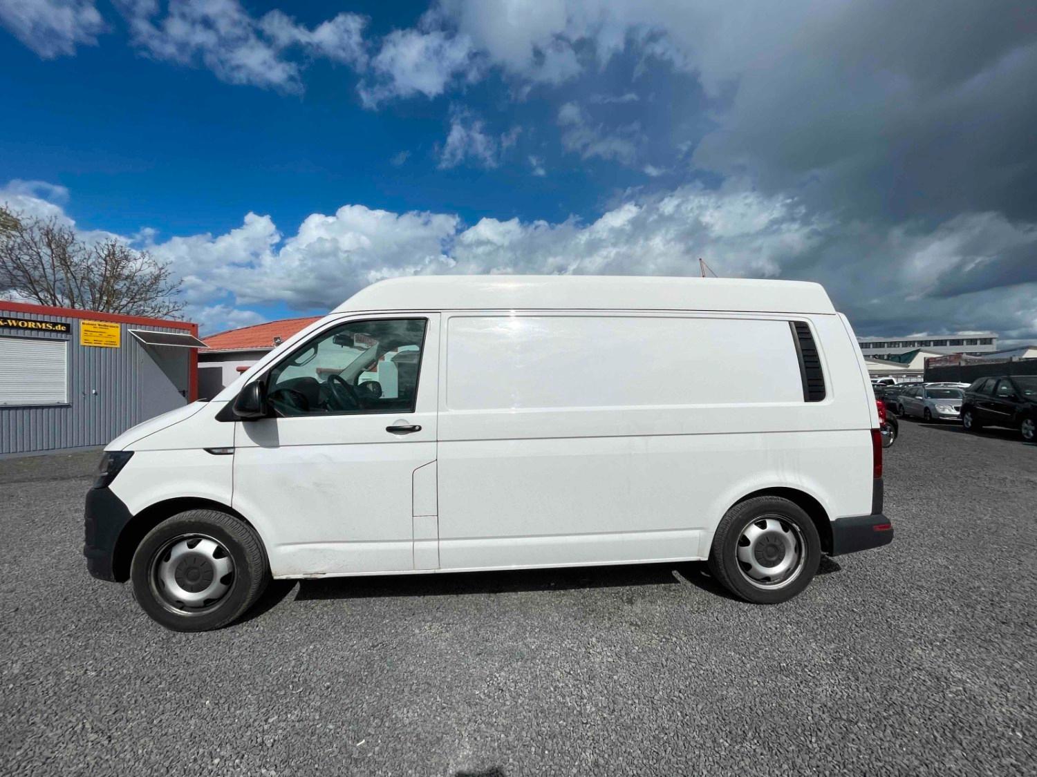 Volkswagen T6 Transporter Kasten Mittelhochdach lang  Klima