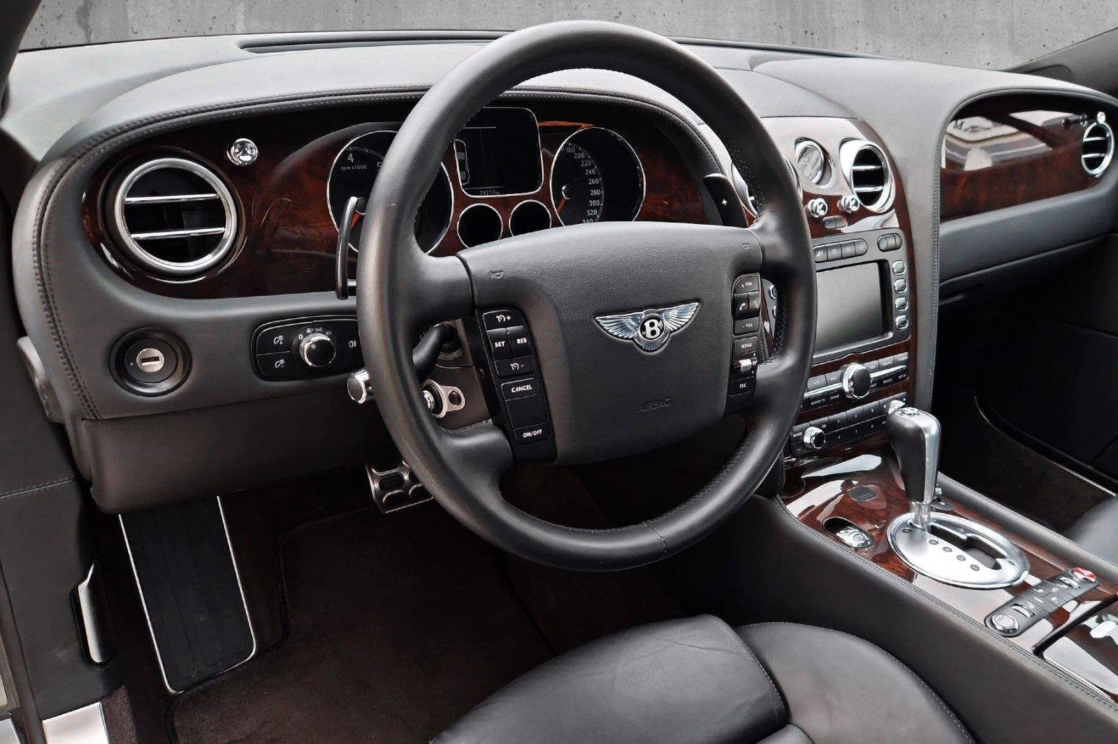 Fahrzeugabbildung Bentley Continental GT*Dt. Auto*Scheckheft*Massage*TOP