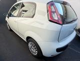 Fiat Grande Punto 1.4 8V (77 PS), weiß - Fiat Grande Punto Gebrauchtwagen