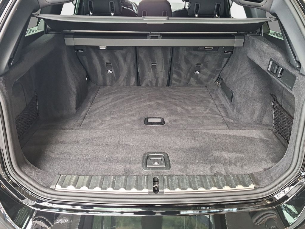 BMW 330 d xDrive Touring Advantage DAB Tempomat Shz. 