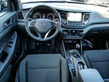 Fahrzeugabbildung Hyundai Tucson 16Turbo 4WD Passion PLUS NAVI LED ANHKPLG