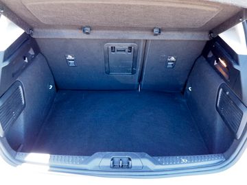 Bild 19 Ford Focus 125 PS Klimaauto. PDC v+h+Kamera Voll LED