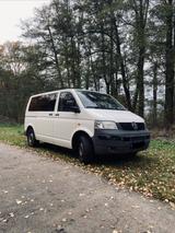 Volkswagen T5 Caravelle 2.5 TDI, 131 PS, Camper - weiße Volkswagen T5 Caravelle