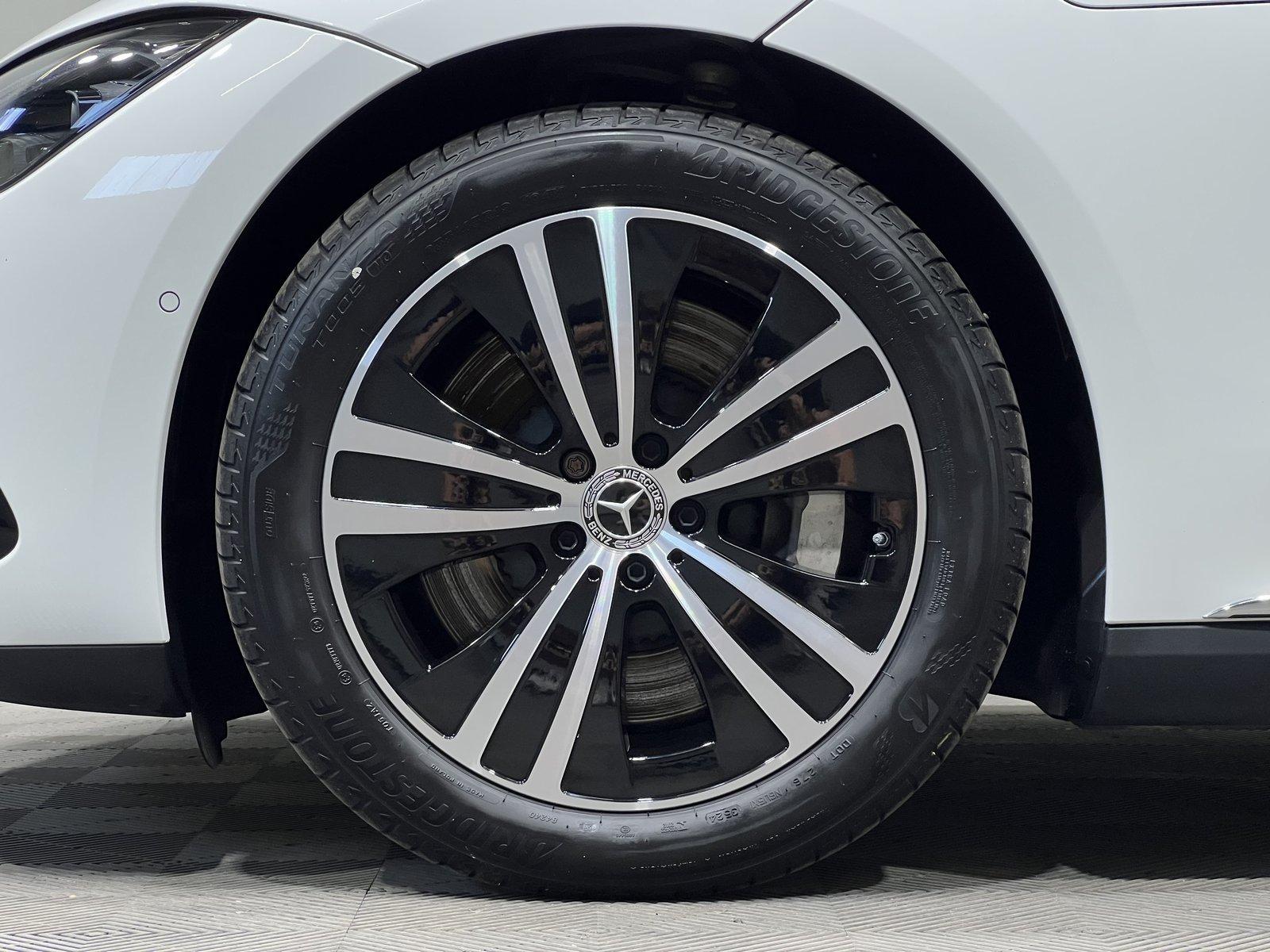 Mercedes-Benz EQE 300 Premium Plus+HA 4,5+22KW+Head up+Pano