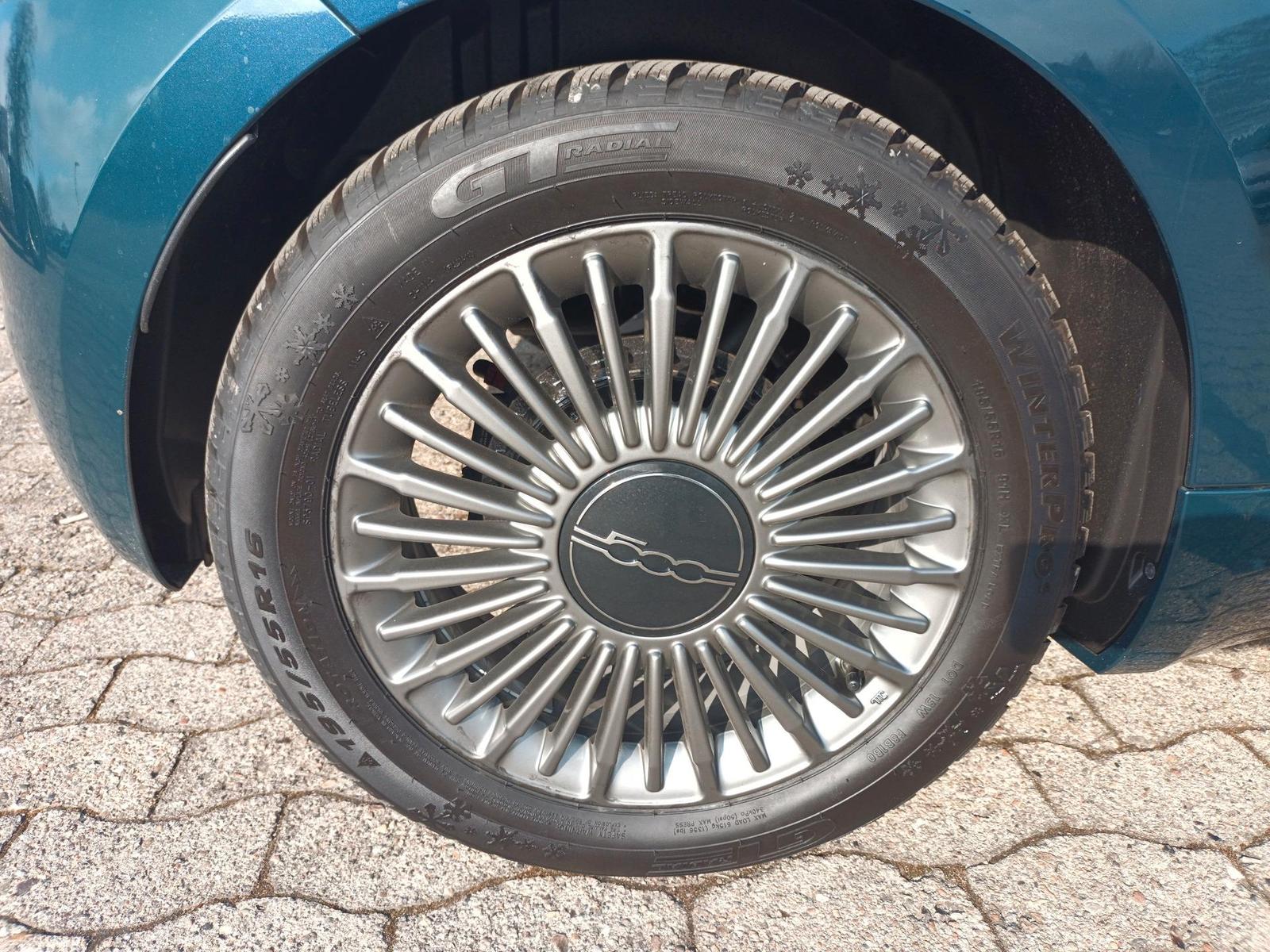 Fiat 500e Icon Tempomat*Digitales Display*Kamera*K...
