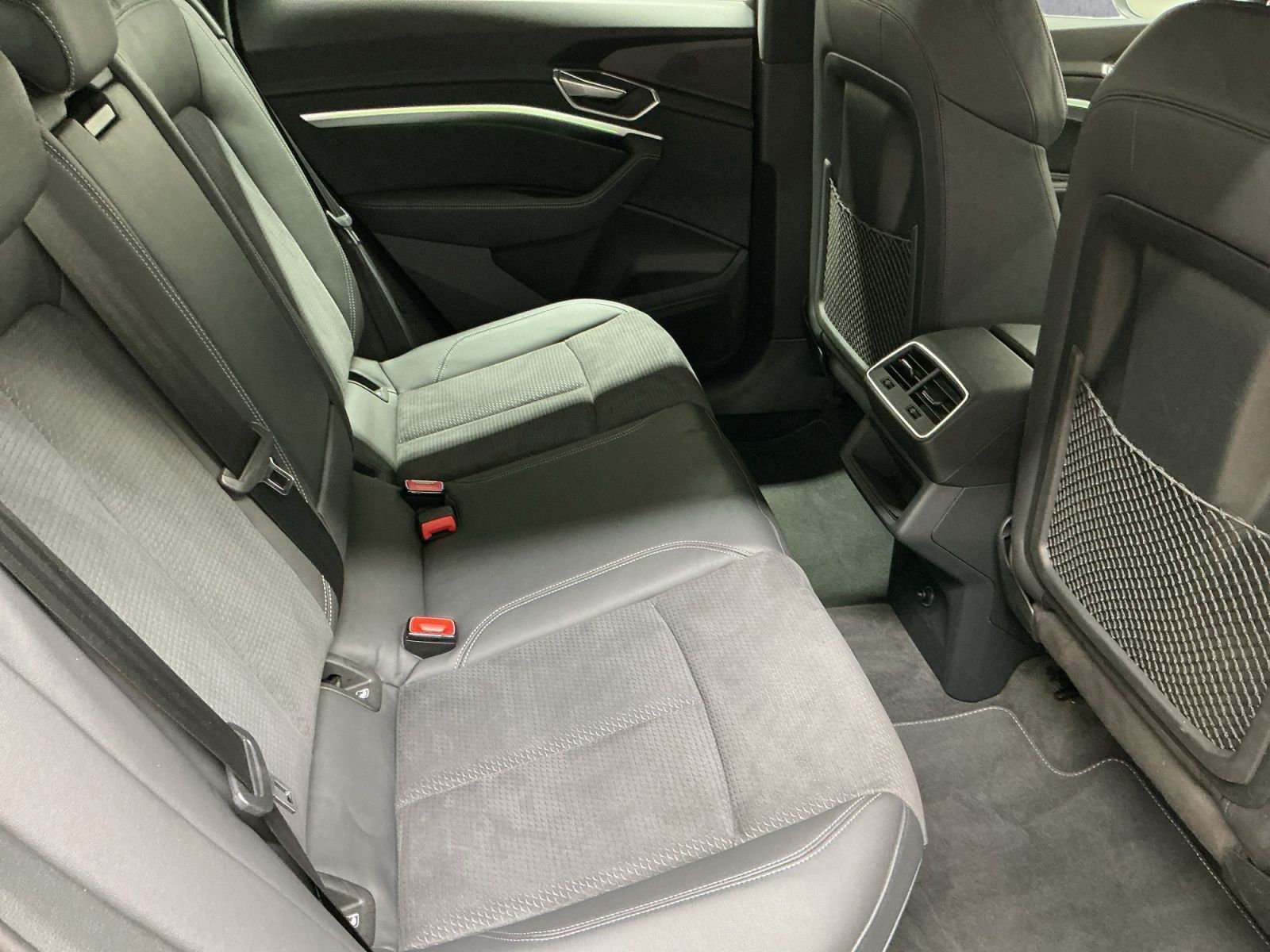 Audi e-tron - Bild 16