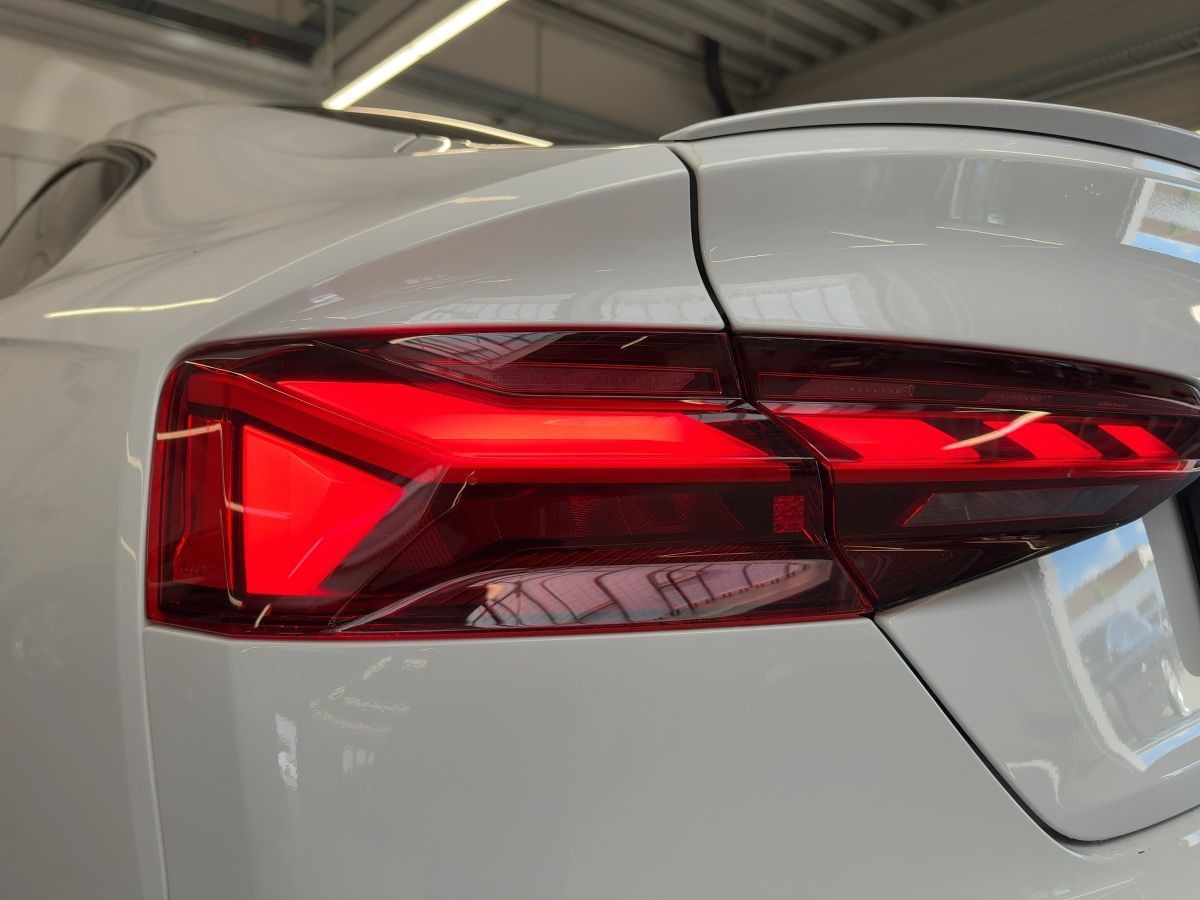 Audi S5 - Bild 17