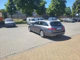 Mercedes-Benz E 220d T Automatik Avantgarde+NAVI+LED HIGH+RFK - Mercedes-Benz E 220 in Krefeld
