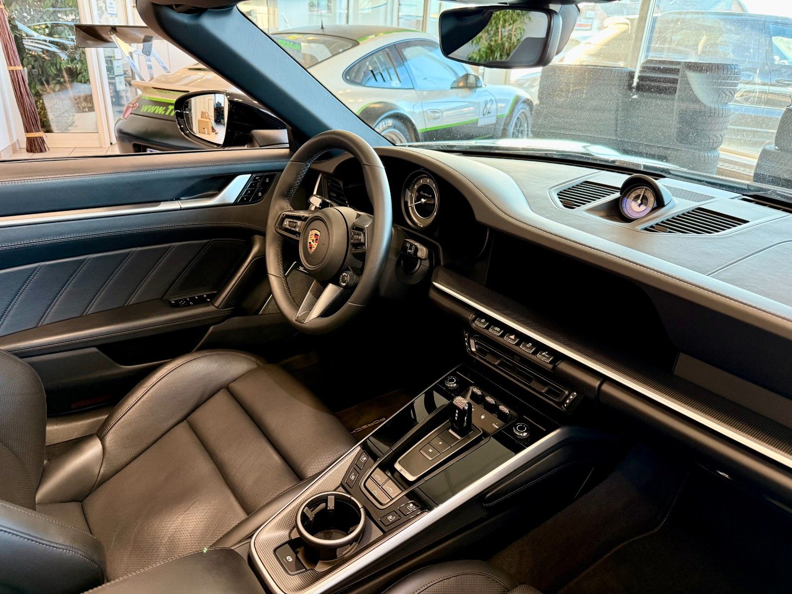 Fahrzeugabbildung Porsche 911 992 Turbo S Cabrio SportAbgas/Burmester/ACC