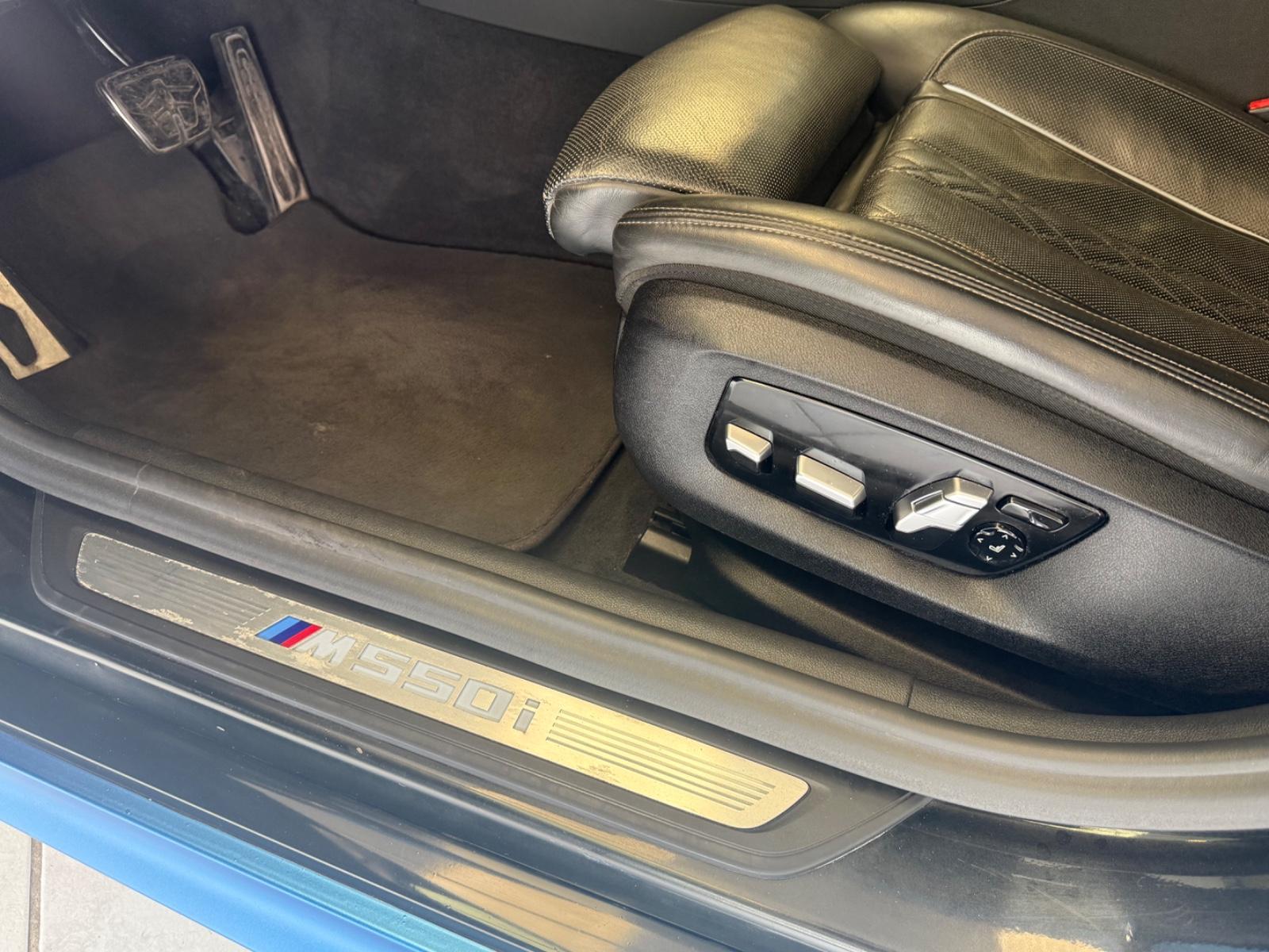 BMW M550i xDrive 4.4 V8 462 ch BVA / Bowers & Wilkins / Night Vision / Head-Up Display / Sièges ventilés