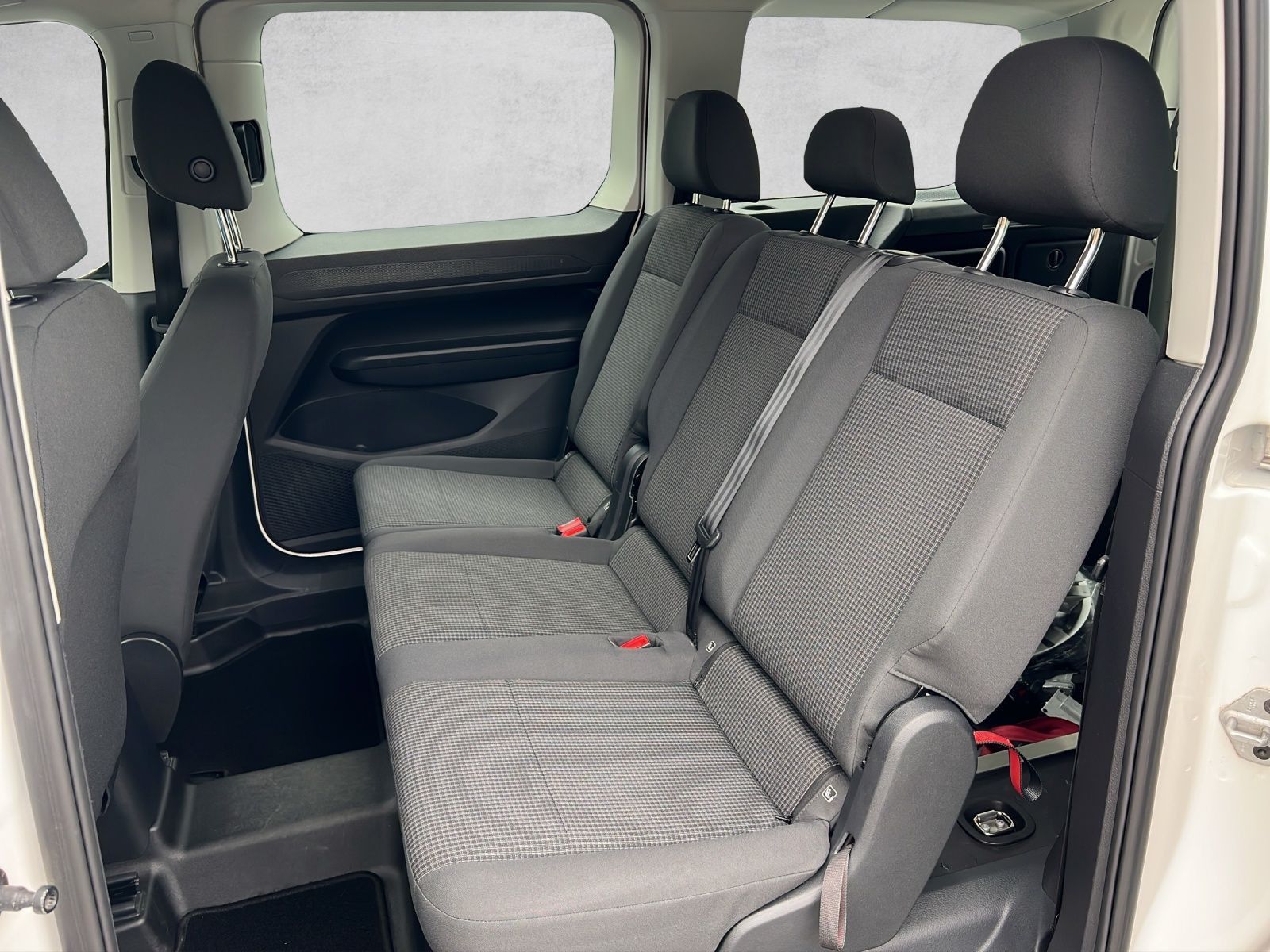 Caddy Kombi Maxi 5-Sitzer 1,5 l 84 kW TSI BTW*KM