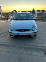 Ford Focus 1.6 - Ford Focus aus 2003: Kleinwagen