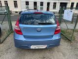 Hyundai i30 1.4 Comfort 2-Hand Scheckheft 8-fach bereift - Hyundai i30: Bluetooth