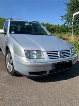 Volkswagen Bora 2.3 4motion Highline Variant Highline - Volkswagen Bora: 4motion