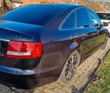 Audi A6  Automatik 2.4 - Audi A6 aus 2007: 4.2