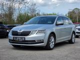 Skoda Octavia Combi Style 4x4 ACC*AHK*75000km* - Skoda Octavia: Kombi