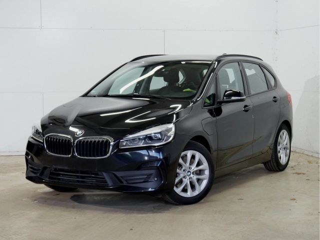 BMW 225 Active Tourer xe iPerformance Navi LED RFK