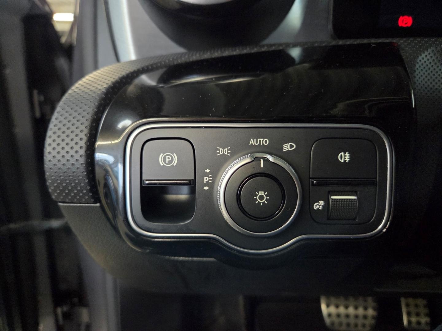 Mercedes-Benz A-Class A-Klasse AMG Line d Automatik Sportpaket S, миниатюра 14